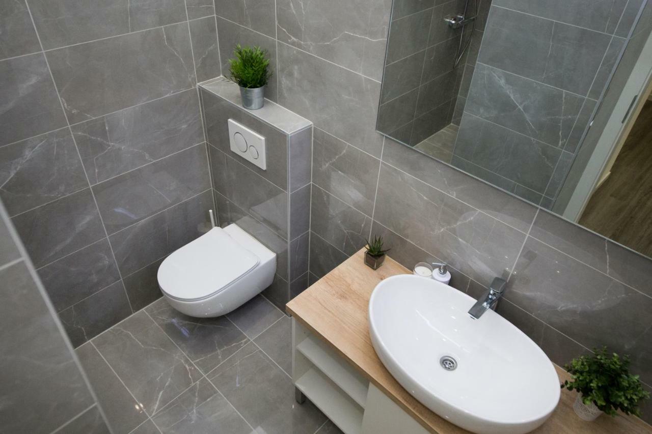 ספליט Senzacija Apartments מראה חיצוני תמונה